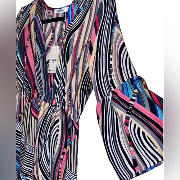 Literally Off The Runway - Bold Stripes V Neck Bell Sleeve Maxi Dress - Picture 3 of 5